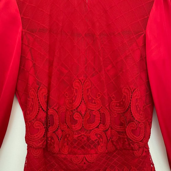 Bebe lacy sheer Party top - Picture 2 of 7